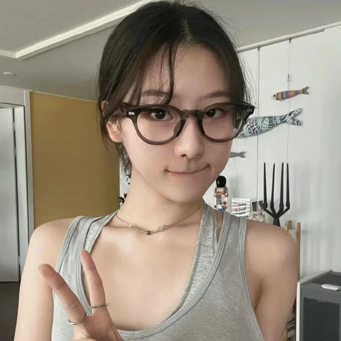 异轨姝途